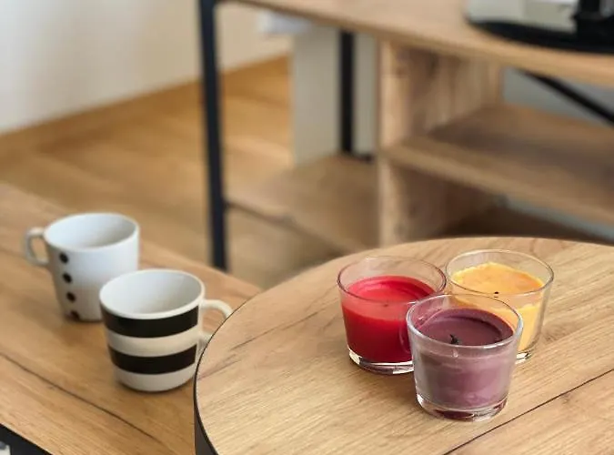 アパート Sunshine スコピエ